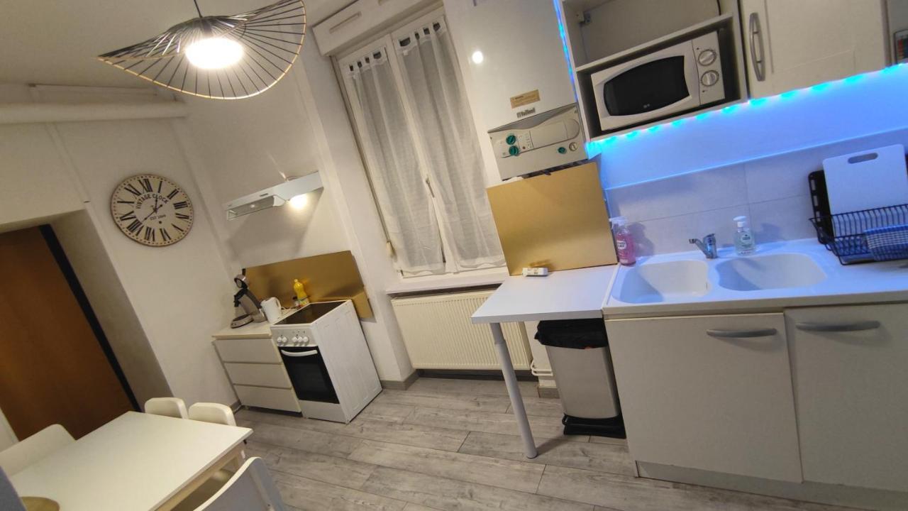 Cocooning Logement Entier Parking Gratuit Algrange Luaran gambar